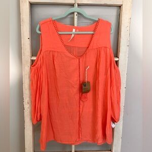 NY Collection women's 2X NWT top  peach color embroidered lace , cut out sleeves